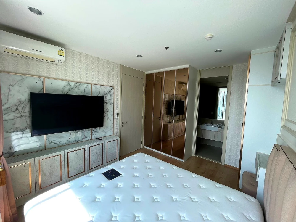 For sale/rent Noble Recole Sukhumvit 19, ready to move in, fully furnished, built-in furniture throughout the room, book now, last room++