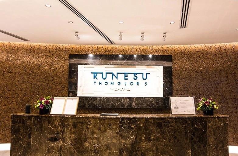 For sale/rent urgently!! Condo Runesu Thonglor 5, 2nd floor, beautiful room, fully furnished, ready to move in, good price, don't miss it!!