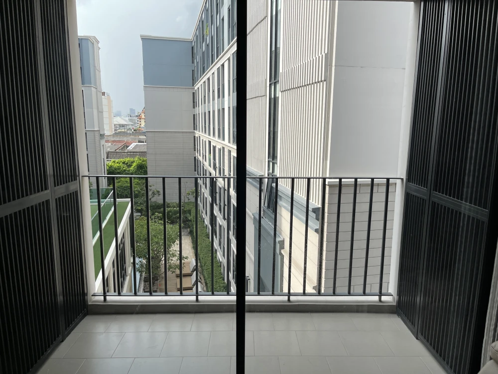 Sell/rent urgently!! Maestro 03 Ratchada-Rama 9, 5th floor, Building A, pet-friendly condo, fully furnished, book now!!