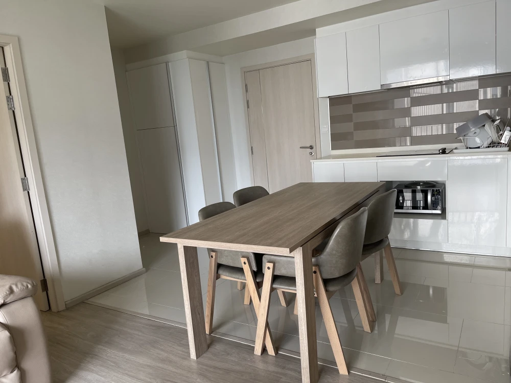 Sell/rent urgently!! Maestro 03 Ratchada-Rama 9, 5th floor, Building A, pet-friendly condo, fully furnished, book now!!