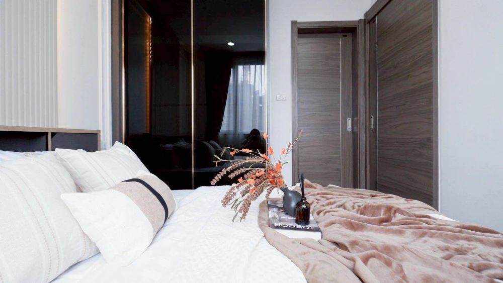 Condo Artisan Ratchada, high floor, ready to move in, furnished, just bring your bag!!!