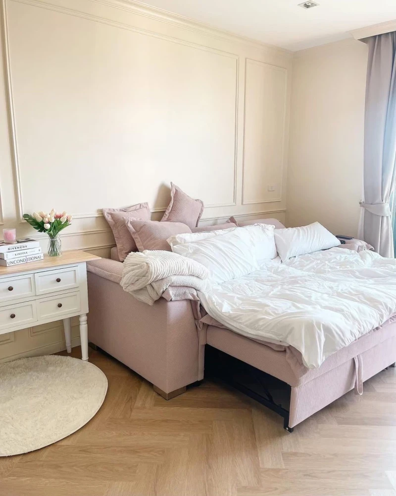 Star View Condo, high floor, built-in furniture, fully furnished + complete amenities. Hurry and book now, don't miss out!