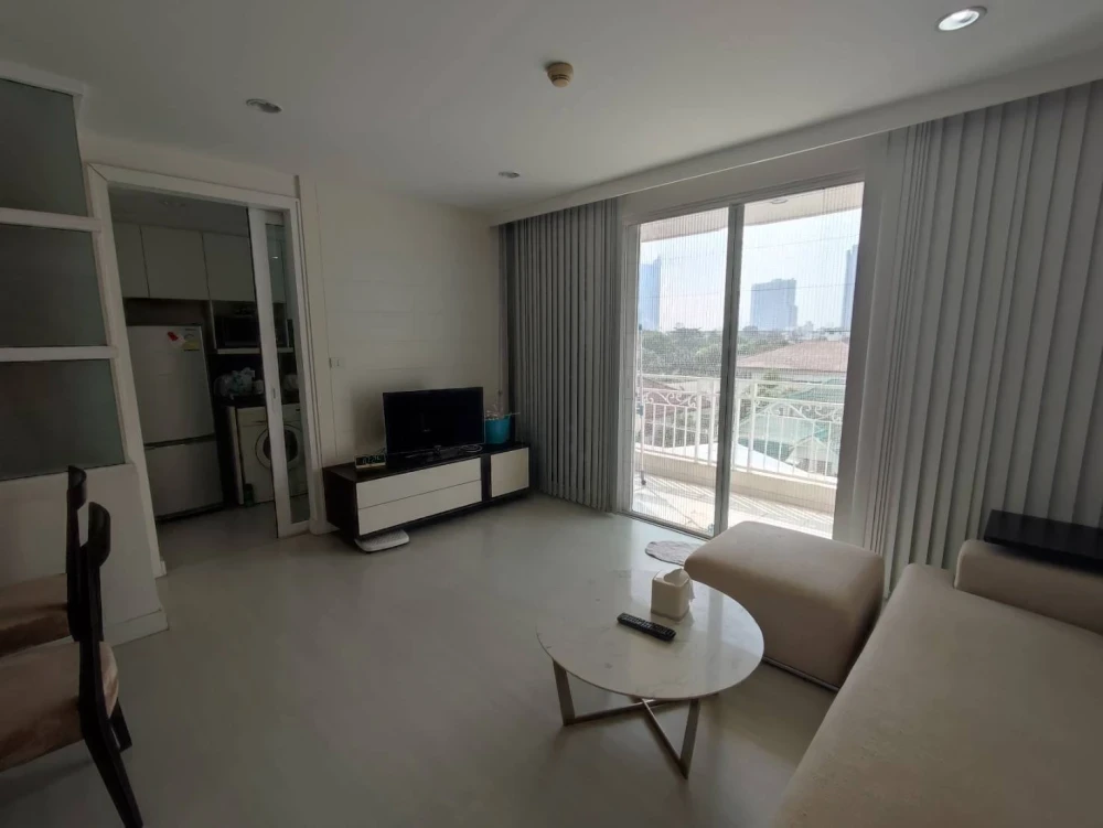 Condo for rent at The Bangkok-Sathorntaksin