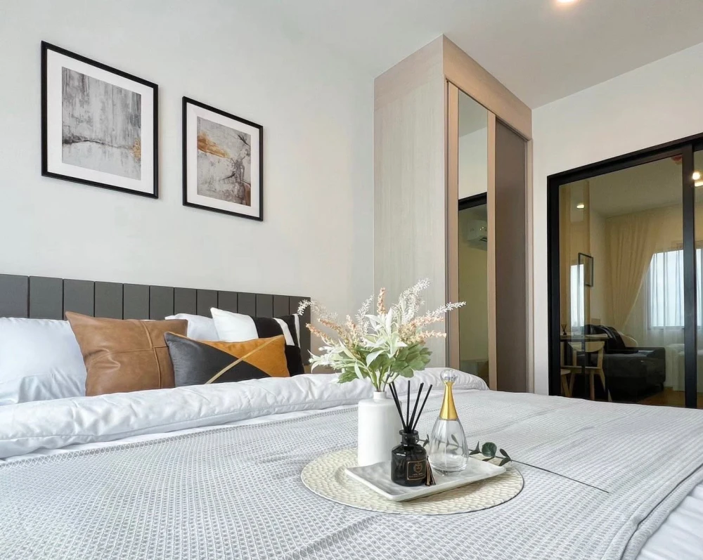 🍃Condo Chewathai Hallmark Ladprao-Chokchai 4 Phase 2, Fully Furnished, Ready to Move In, Near BTS Skytrain. Urgent!