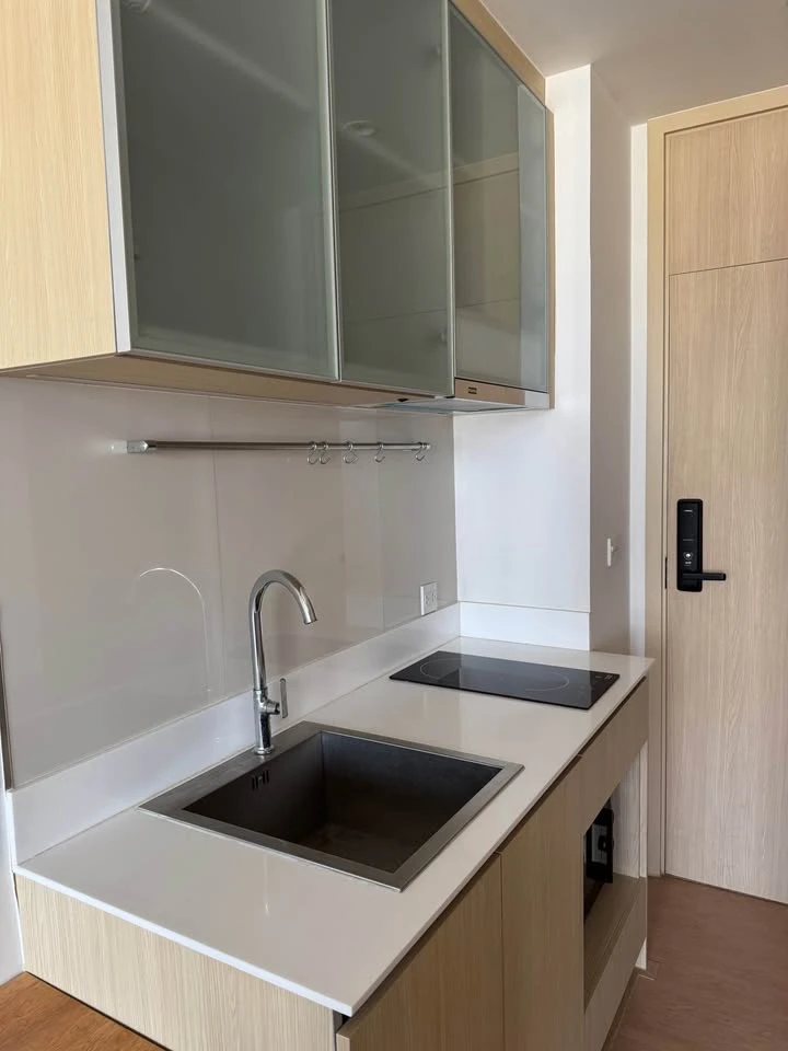 Maru Ekkamai 2 Condo | Fully Furnished, Pet-Friendly 🐶🐱, Just 5 Minutes from Ekkamai BTS Station!