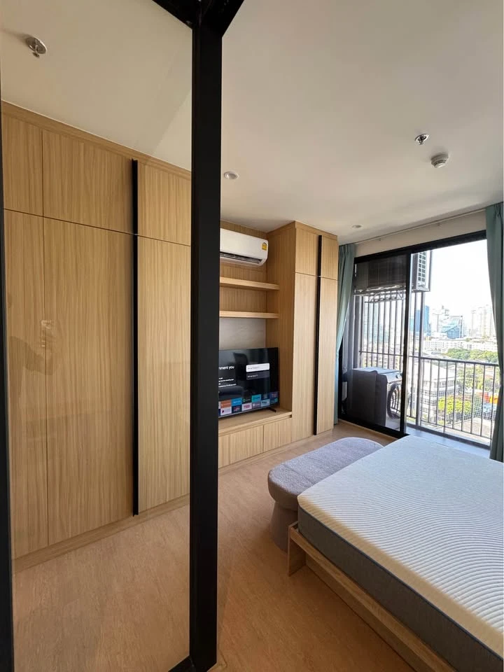 Maru Ekkamai 2 Condo | Fully Furnished, Pet-Friendly 🐶🐱, Just 5 Minutes from Ekkamai BTS Station!