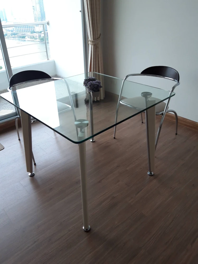 Supalai River Place Condo, high floor unit with Chao Phraya River view. Spacious and comfortable. Book now!