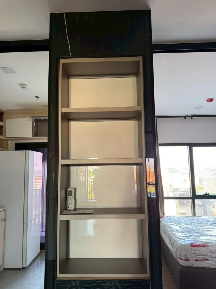 Condo Matrix Rama 9-Ramkhamhaeng, beautifully decorated room, well-built-in interior, just bring your bag!!!