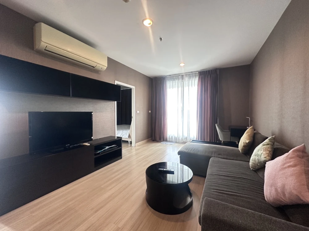 Condo Life @ Ladprao 18, beautiful room, great view facing north, very livable!!!