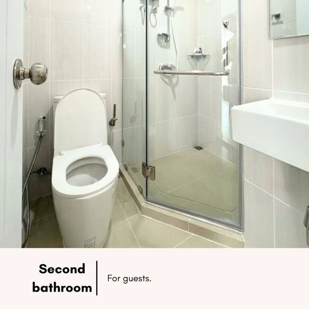 Condo for sale, Life Add Lat Phrao 18, corner room, north facing, usable area, come and own it today.