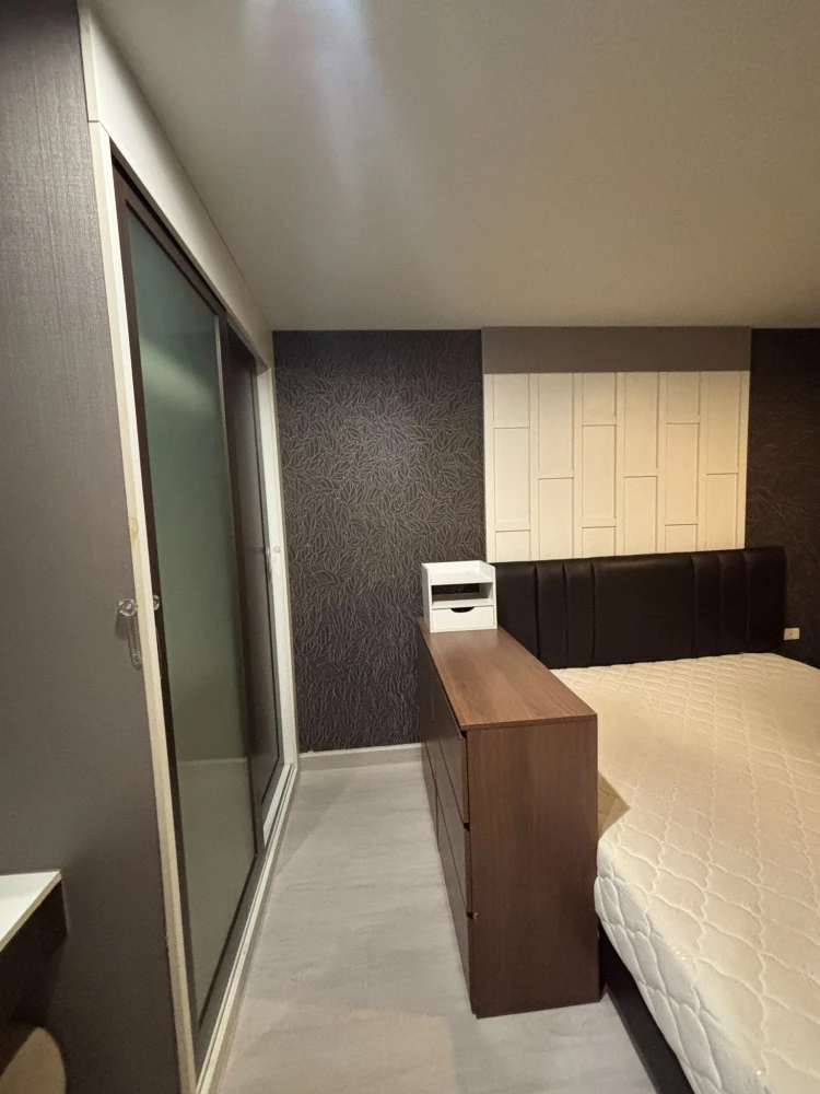 Condo for rent, Baan Navatara, ready to move in, fully furnished, appliances included, just bring your bags and move in. Don't miss out!