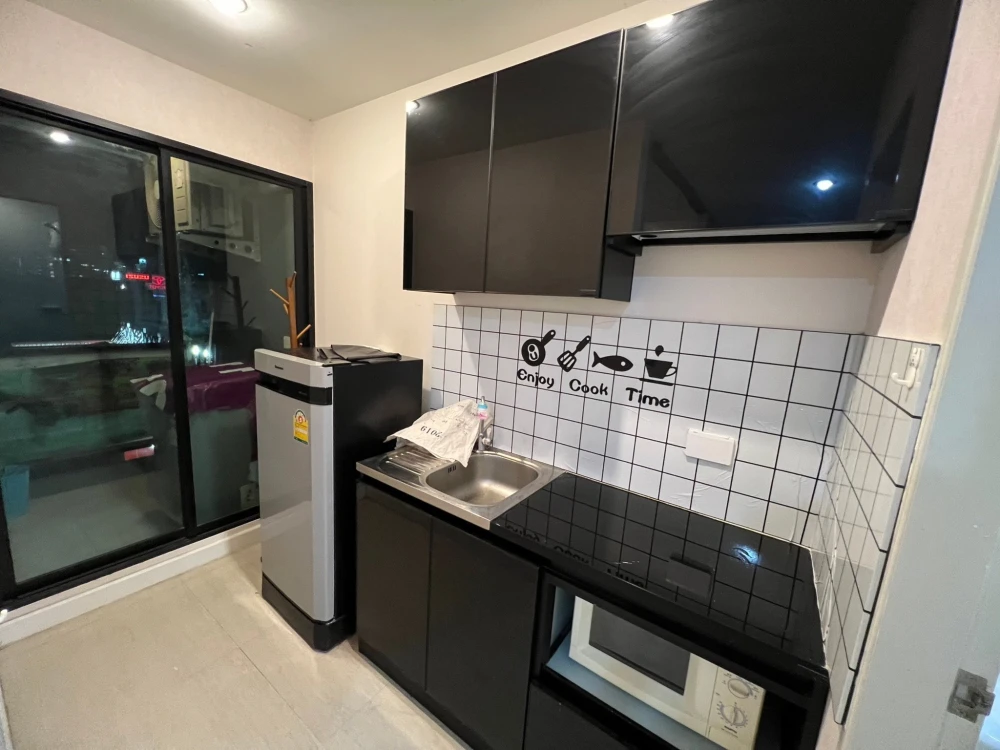 Condo for rent at THE CUBE PRACHA UTHIT, corner unit, very private, great value. You absolutely can't miss this!