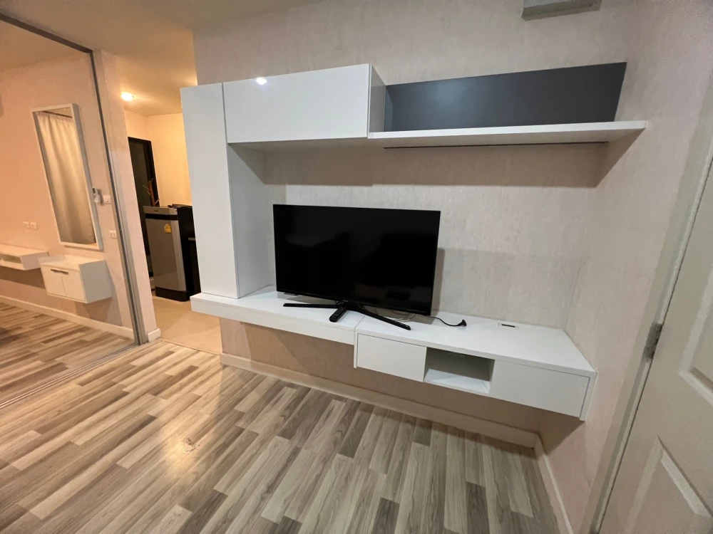 Condo for rent at THE CUBE PRACHA UTHIT, corner unit, very private, great value. You absolutely can't miss this!