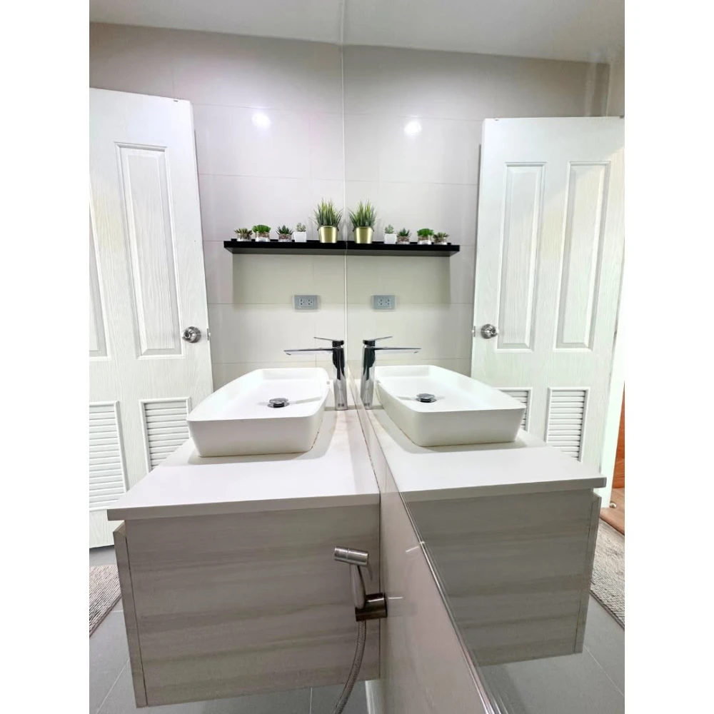 Condo for rent at The Sky Sukhumvit, corner unit, 180-degree city view, no buildings obstructing the view, high level of privacy. Book now!