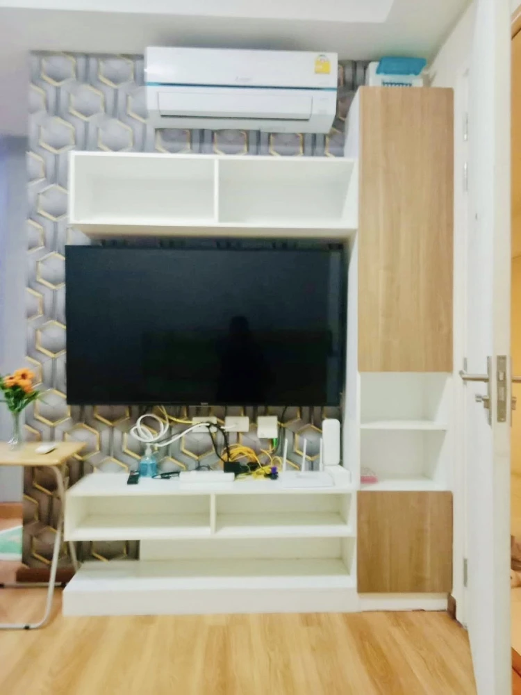 Condo for rent at J Condo Sathorn-Kanlapaphruek. Separate rooms with clear zones. Affordable price. Hurry and reserve now!