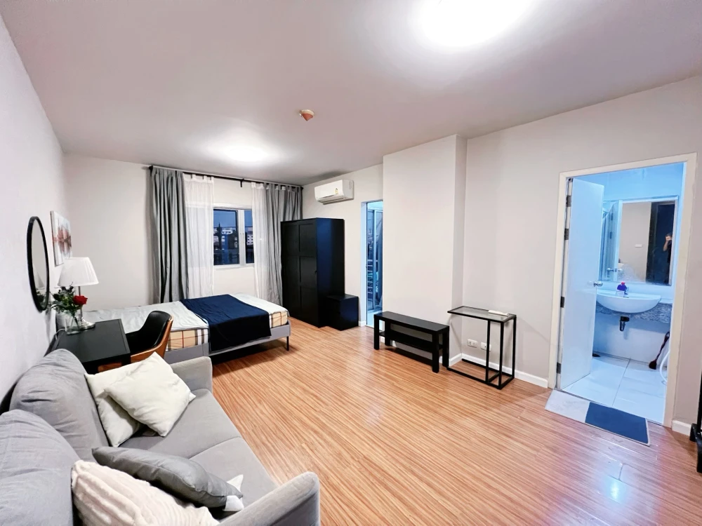 Condo for rent, The Season, next to Lotus Srinakarin. Ready to move in, complete amenities, affordable price. Book now before you miss the opportunity