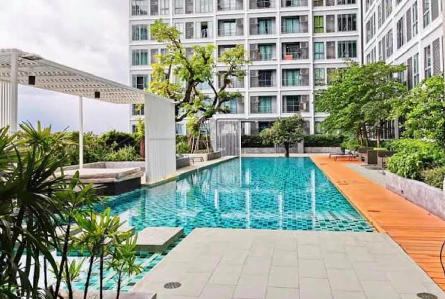 Condo for rent, IDEO Wutthakat project, 31st floor, high view, comes with a very good price, hurry and reserve now.