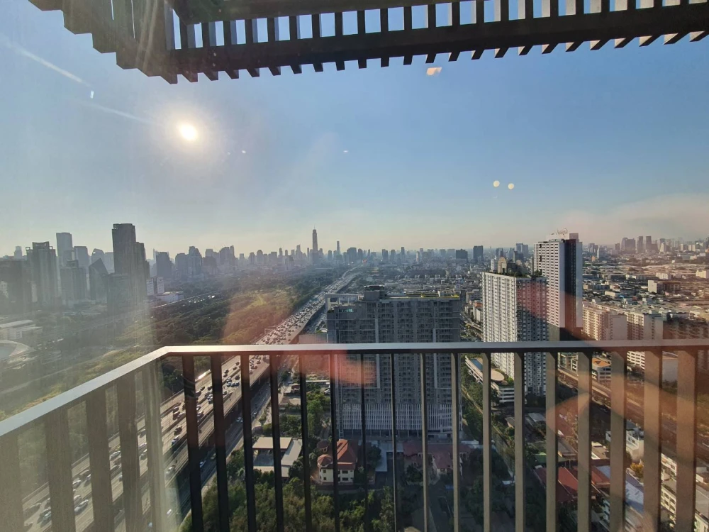 Condo for rent, Life Asoke-Hype, beautifully decorated room, 36th floor, high view, full facilities, book now, don't miss out!