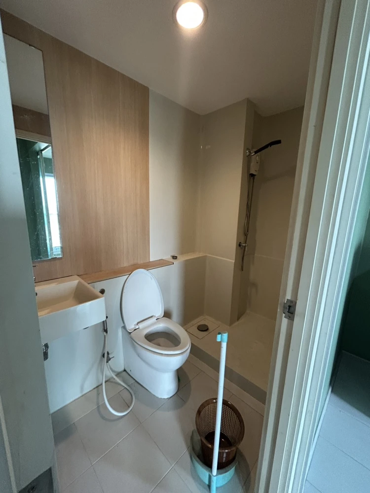 Very good value for rent. Aspire Ratchada-Wong Sawang. modern style decoration Fully furnished, ready to move in. Don't miss it.