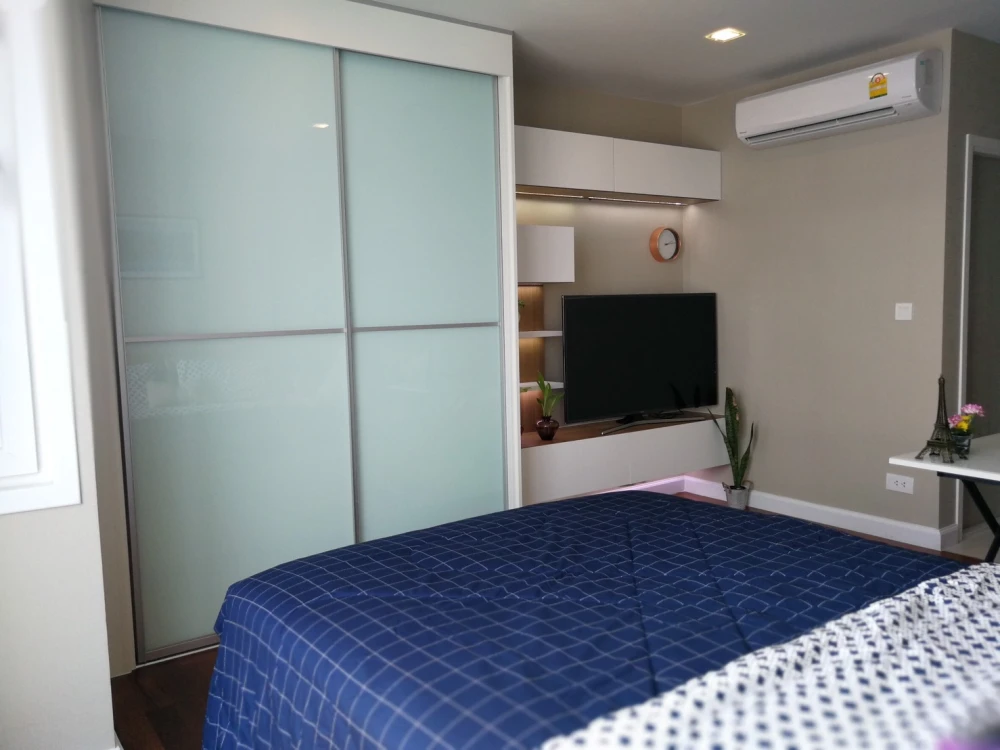express!! Condo for rent, The Metropolis, next to BTS, high floor, beautiful view, fully furnished, ready to be slow !!