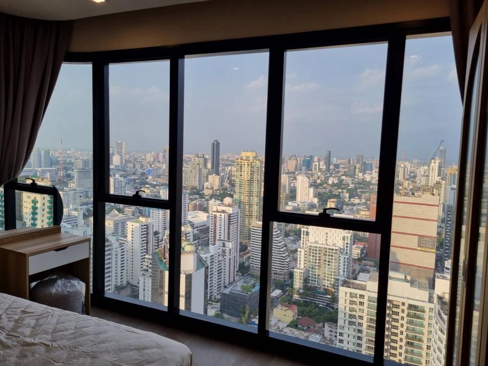 express!! Condo for rent, Ashton Asoke, good location, near the train, ready to move in If you miss it, you will regret it !!