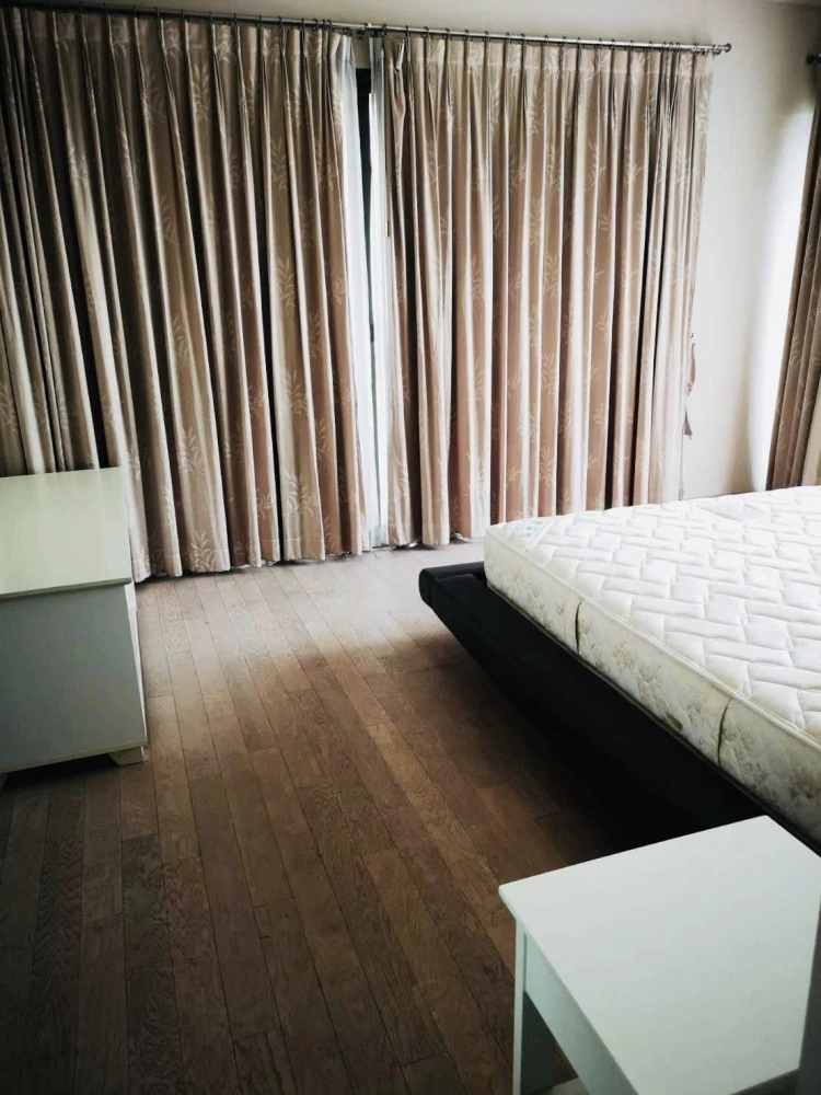 Urgent! Noble Solo Condo for rent, 2 bedrooms (83 sq. m.), fully furnished, high-end, near BTS Thonglor.
