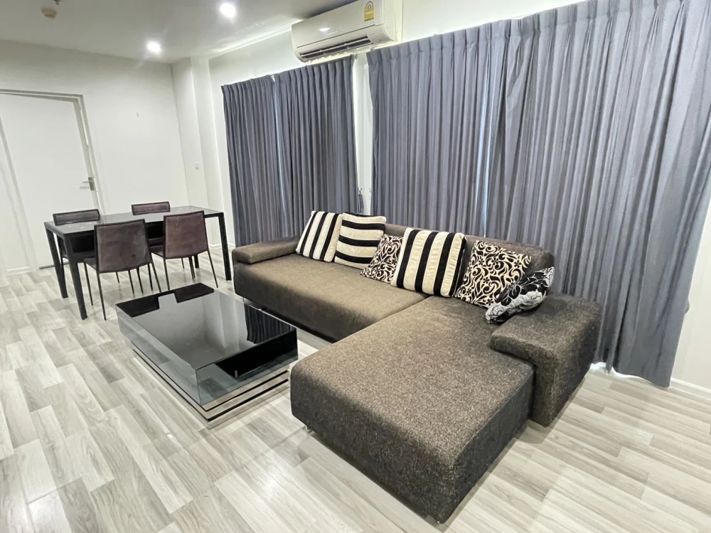 Urgent for rent!! Condo The Key Chaengwattana, 2 bedrooms, 2 bathrooms, very beautiful room, pool view, very beautiful!!!