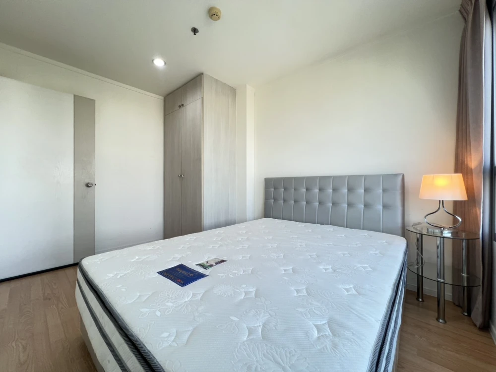 Announcement. Condo for sale, Lumpini Ville Prachachuen-Phongphet 2, free everything in the room!!! Buy it, this price is good!! images