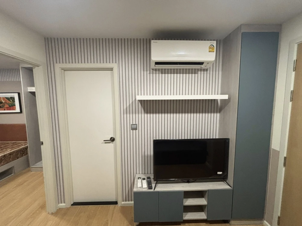 For rent Atmoz Kanaal Rangsit, bright room, separated. Comes with amenities You can't miss it.