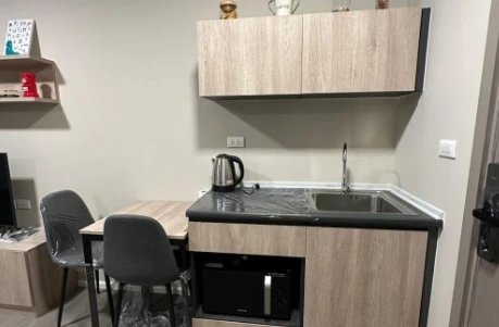 For rent: D Condo Hideaway, ready to move in, complete in one place, just drag your bags and move in.