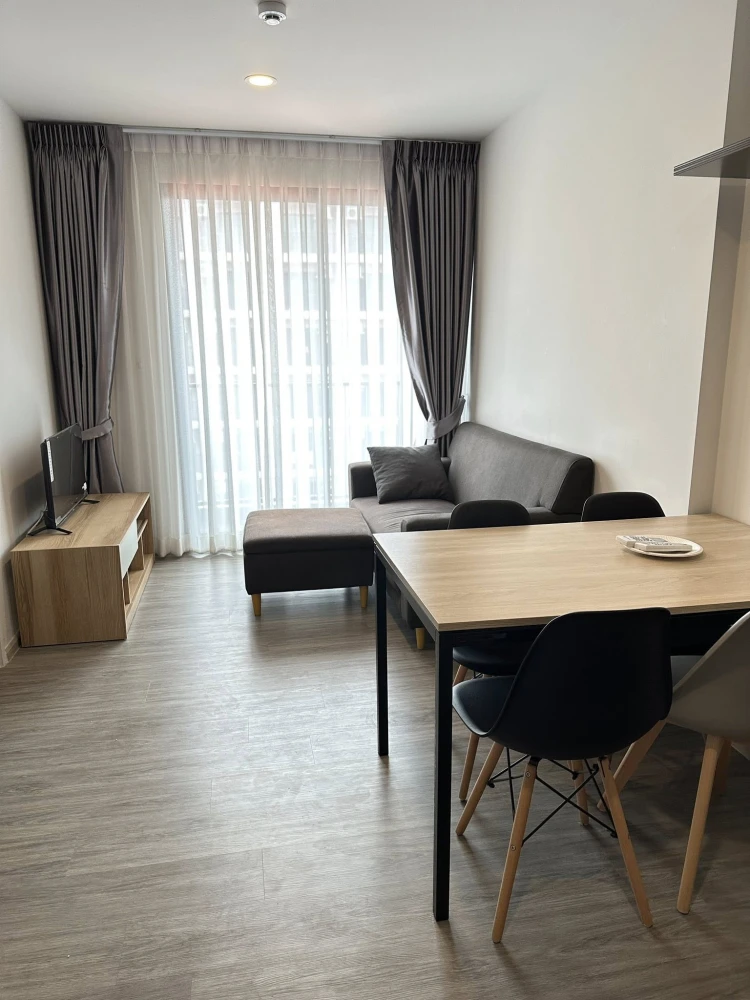For rent: Dolce Lasalle, a nice room with complete facilities. Hurry and reserve now. Don't miss out!