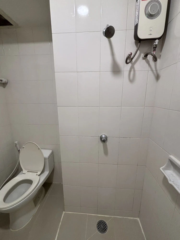 For rent I house rama 9 - eakamai, studio room, 28 sq m., fully furnished, don't miss it!