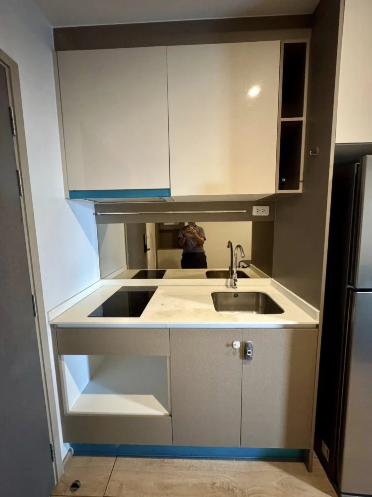 Ready-to-move-in IDEO Rama 9 - Asoke condo for rent. Fully furnished. Just bring your belongings and move in!