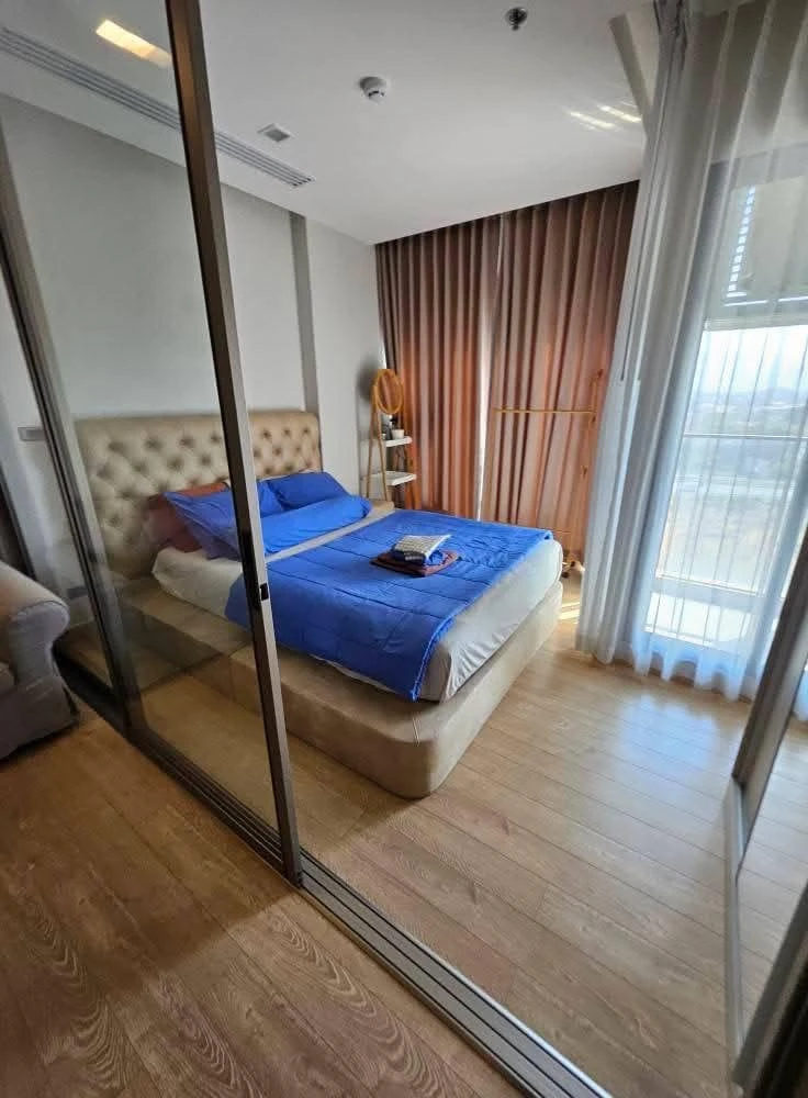 For rent: Infinity One, a luxury condo next to Central Chonburi, great view, fully furnished, interested in booking now!