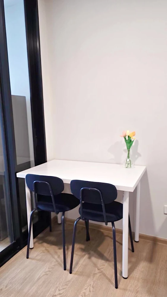KAVE LUMINOUS BANGMOD 1 BEDROOM EXCLUSIVE unit for rent, fully furnished with appliances. Book now!