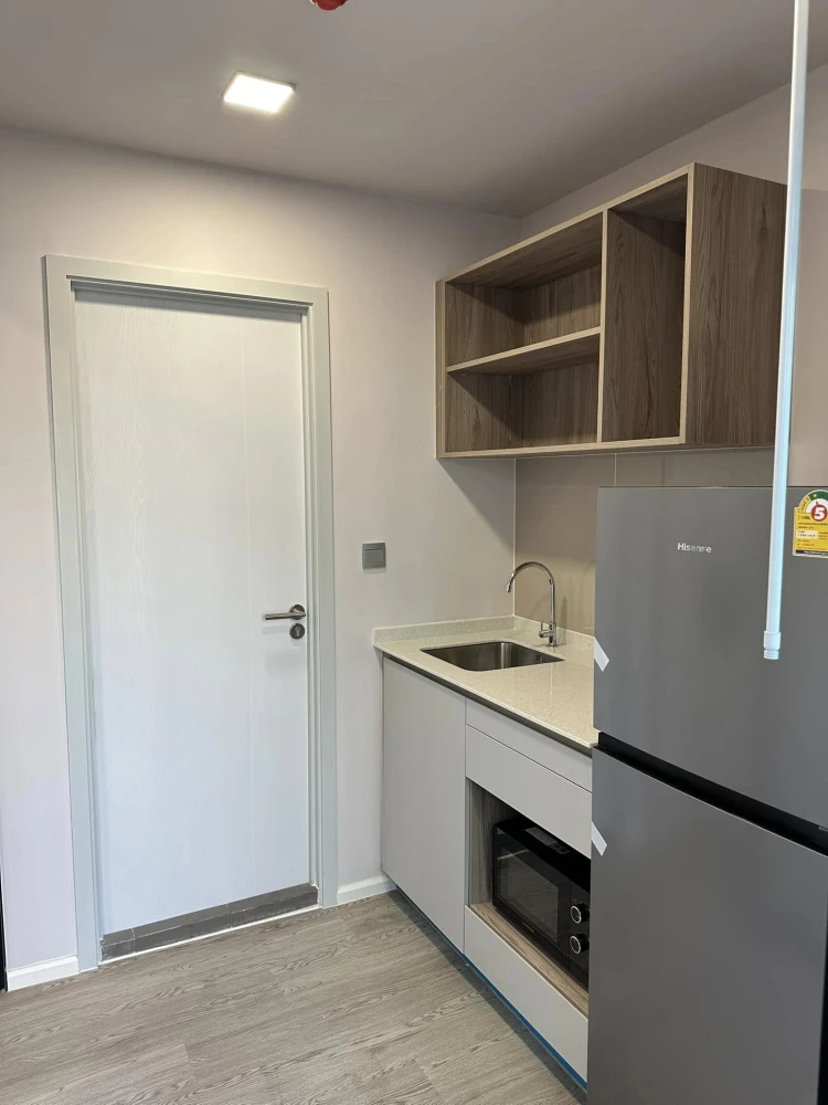 For rent, Kave town Colony, studio room, 5th floor, good height, affordable price. If you miss it, you'll regret it.