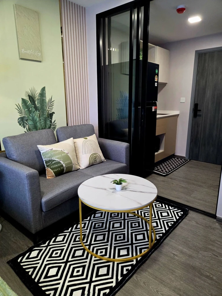 Kave Wonderland condo for rent: "Corner unit, interior view, no direct sunlight all day" (these corner units are rare!). Book now, don't wait!