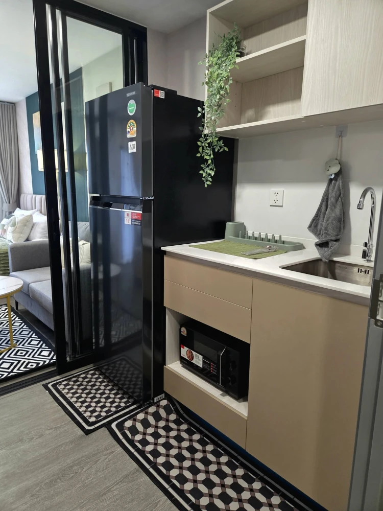 Kave Wonderland condo for rent: "Corner unit, interior view, no direct sunlight all day" (these corner units are rare!). Book now, don't wait!