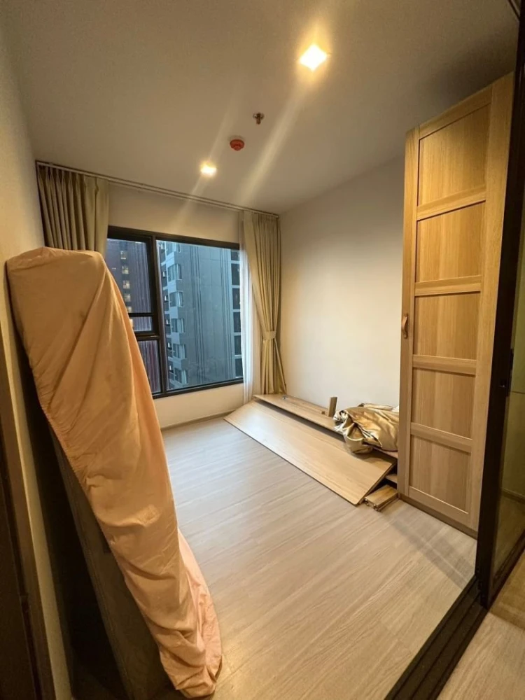 For rent: Life Asoke Rama 9, 36th floor, fully furnished, ready to move in!!