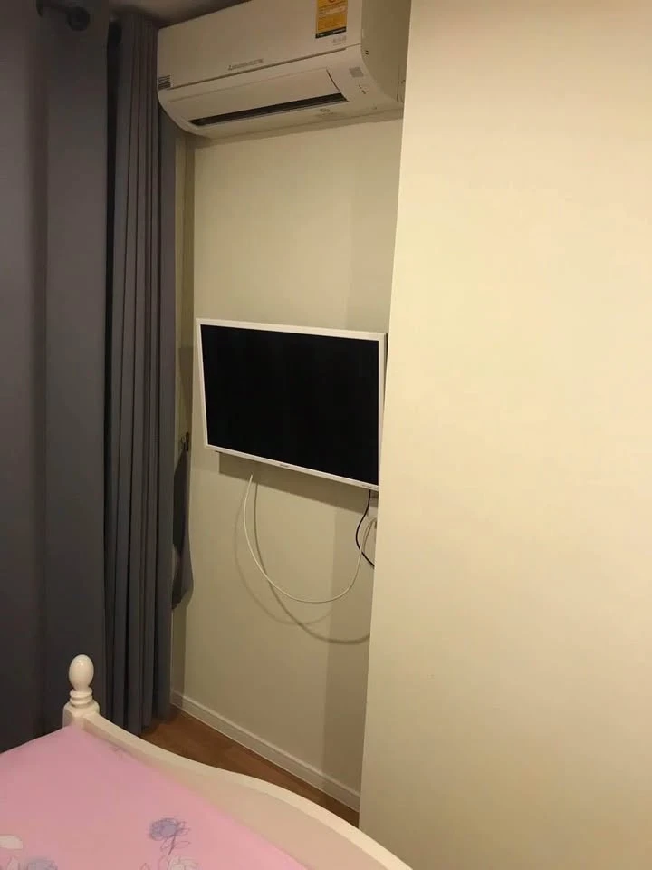 Ready-to-move-in condo for rent at Lumpini Park Rama 9–Ratchada. Fully furnished with appliances. Just bring your personal belongings and move in! Don