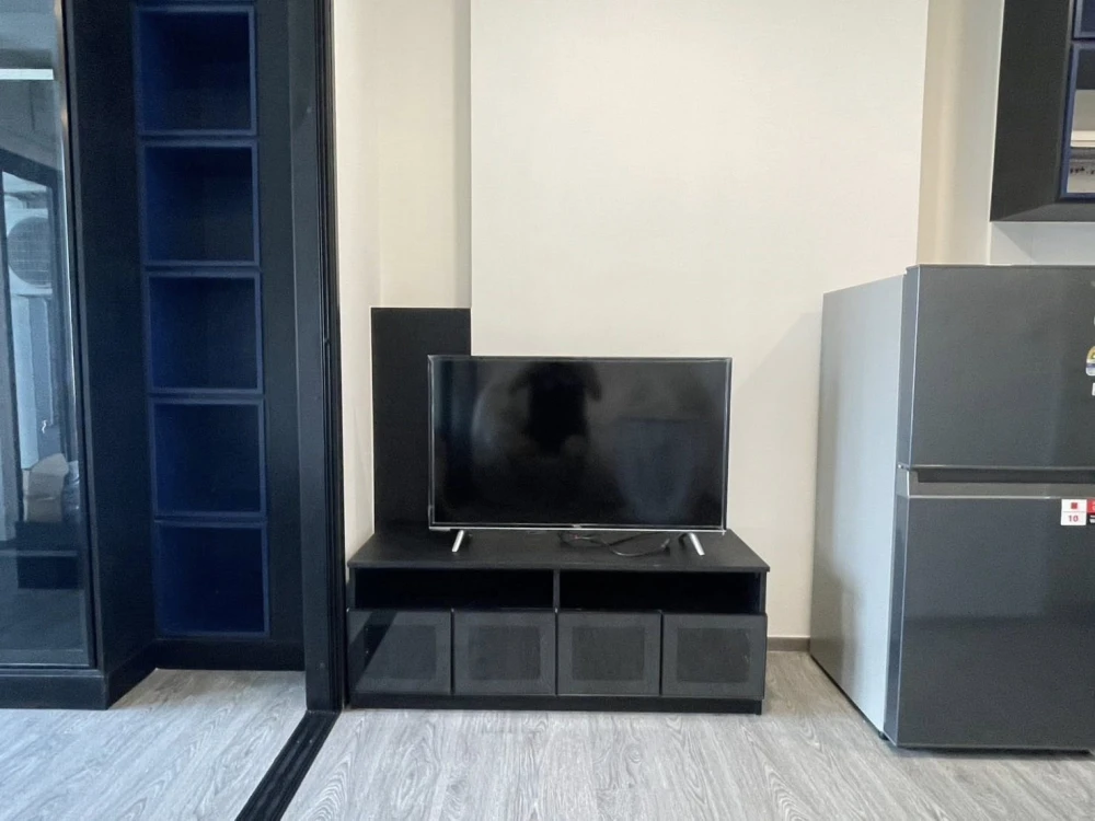 Modiz Avantguard condo for rent, 11th floor, north-facing balcony, prime location. Book now, don't miss out! Act fast!