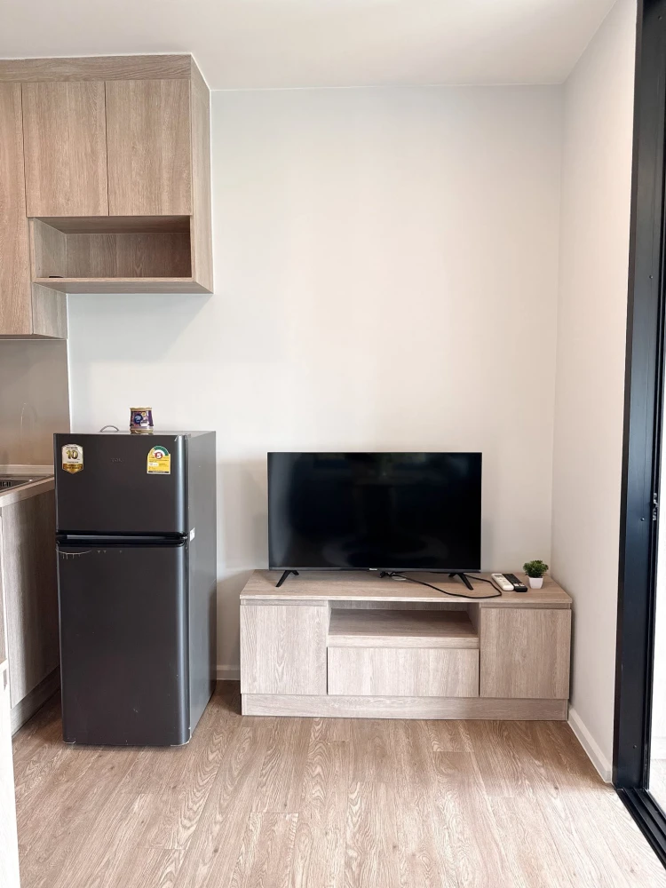 Modiz Sukhumvit 50 condo for rent. Rooms are clearly partitioned and come fully furnished. Book now!