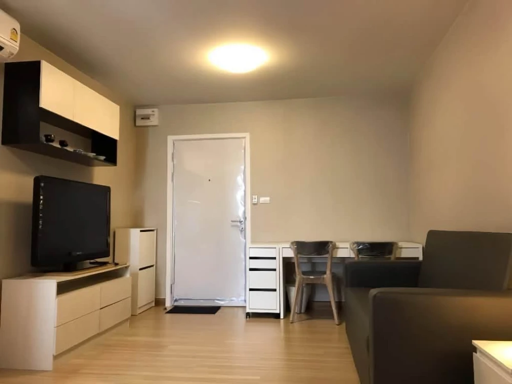 Plum Condo Phahol 89 for rent. Ready to move in. Fully furnished. Book now! Don't miss out!