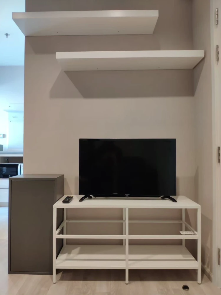 For Rent: Plum Condo Ramkhamhaeng Station. Move-in ready unit—fully furnished and equipped with all appliances. Just bring your personal belongings an