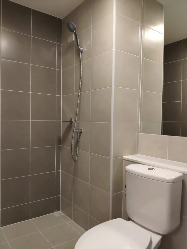 For Rent: Plum Condo Ramkhamhaeng Station. Move-in ready unit—fully furnished and equipped with all appliances. Just bring your personal belongings an