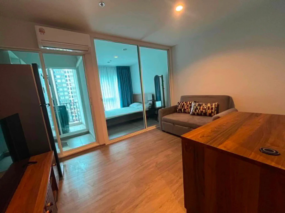 Regent Home Bangna condo for rent. Well-partitioned rooms with clear zone divisions. Amazing price! Book now, don't miss out!