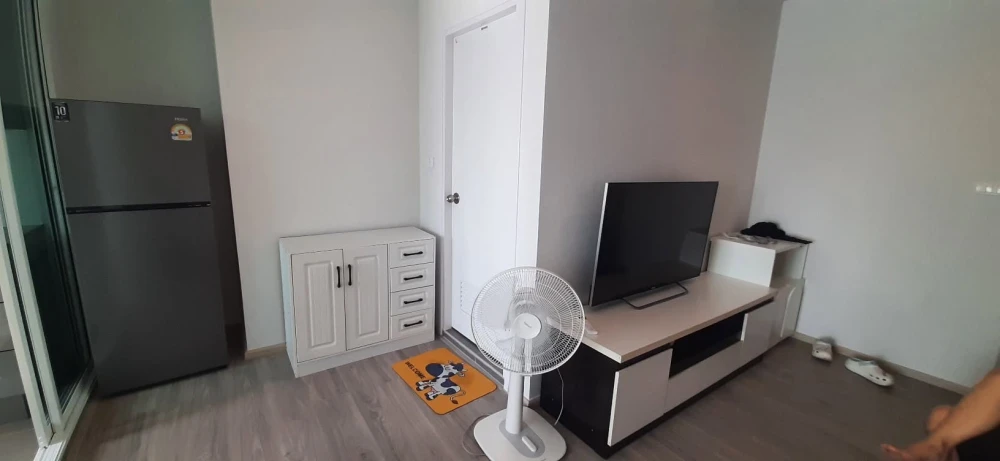 Regent Home Bangna apartment for rent. Nice and comfortable, fully furnished. Just bring your belongings and move in! You won't want to miss this oppo