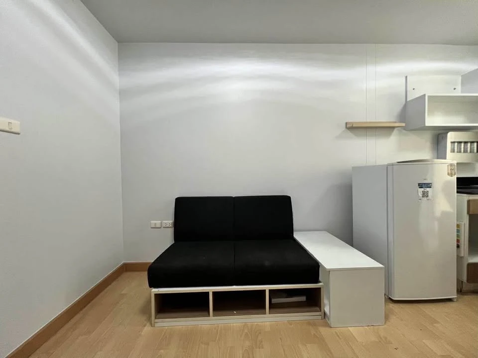 Smart Condo Rama 2 for rent. Ready to move in, fully furnished with appliances. Just bring your suitcase! Don't miss out!