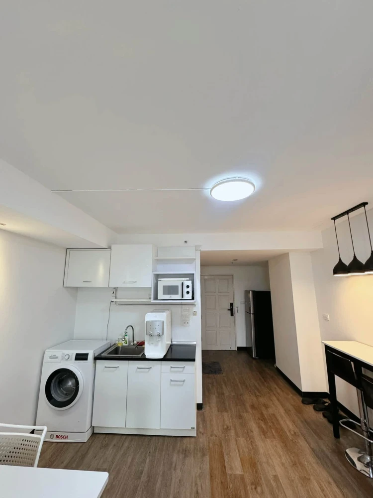 For Rent: Supalai Park Phahonyothin 21. A comfortable unit offering ample living space and full amenities—book now!