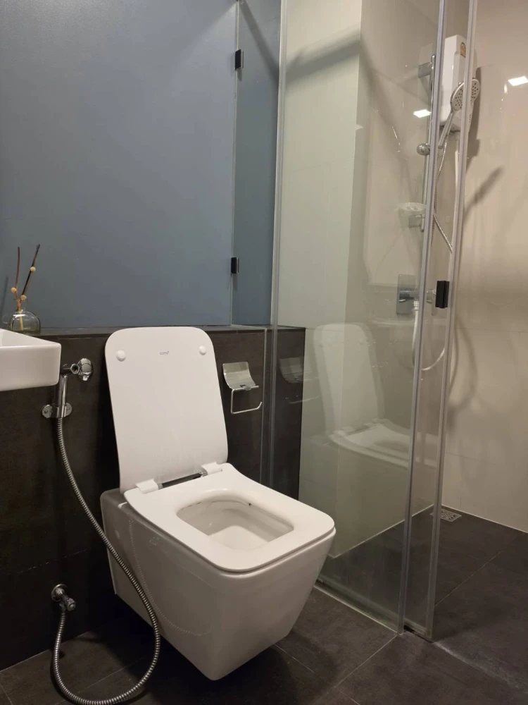 Apartment for rent at The Key MRT Phetkasem 48. Nice room, fully furnished. Just bring your suitcase and move in!